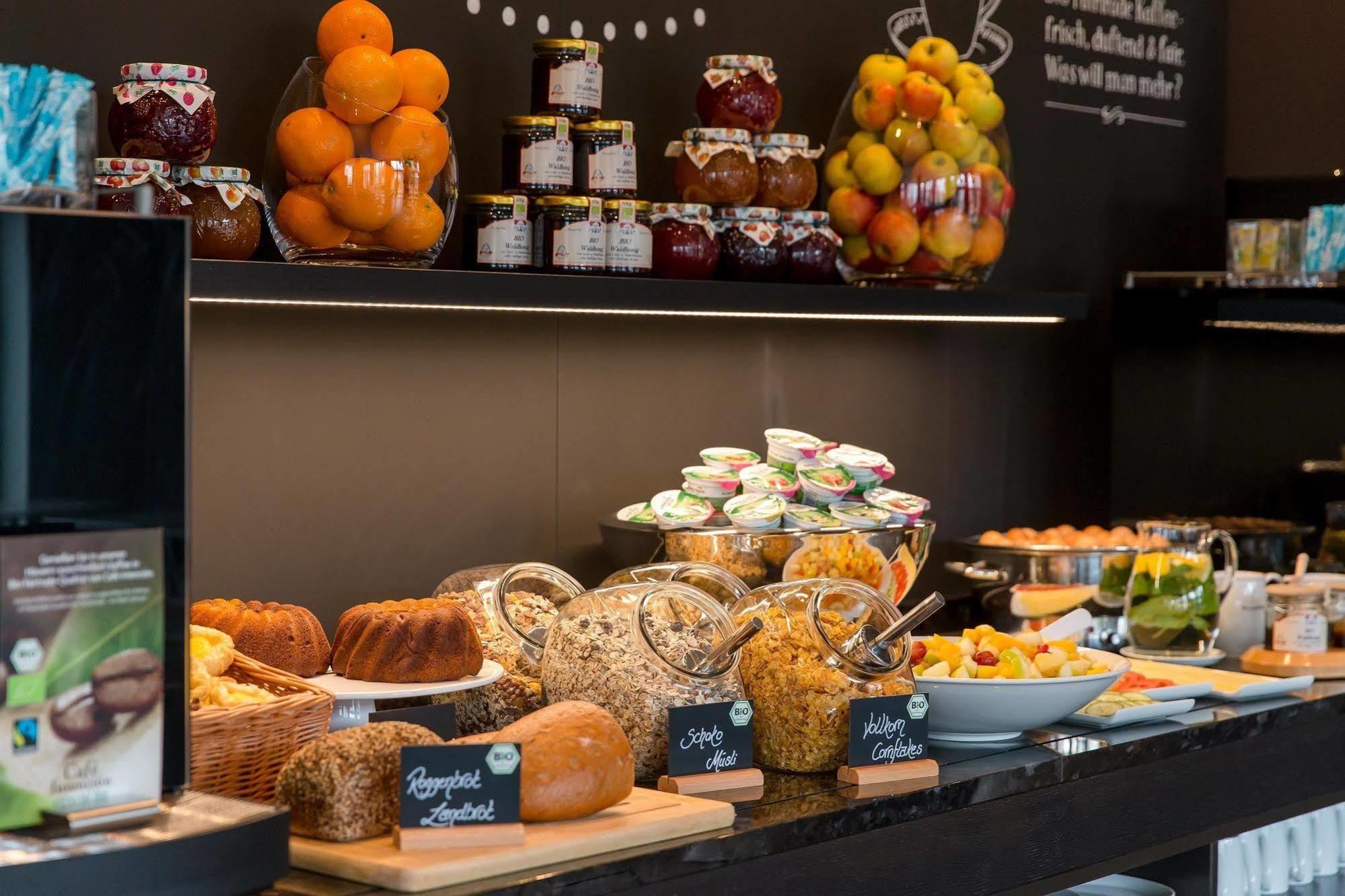 Motel One Brussels Ngoại thất bức ảnh